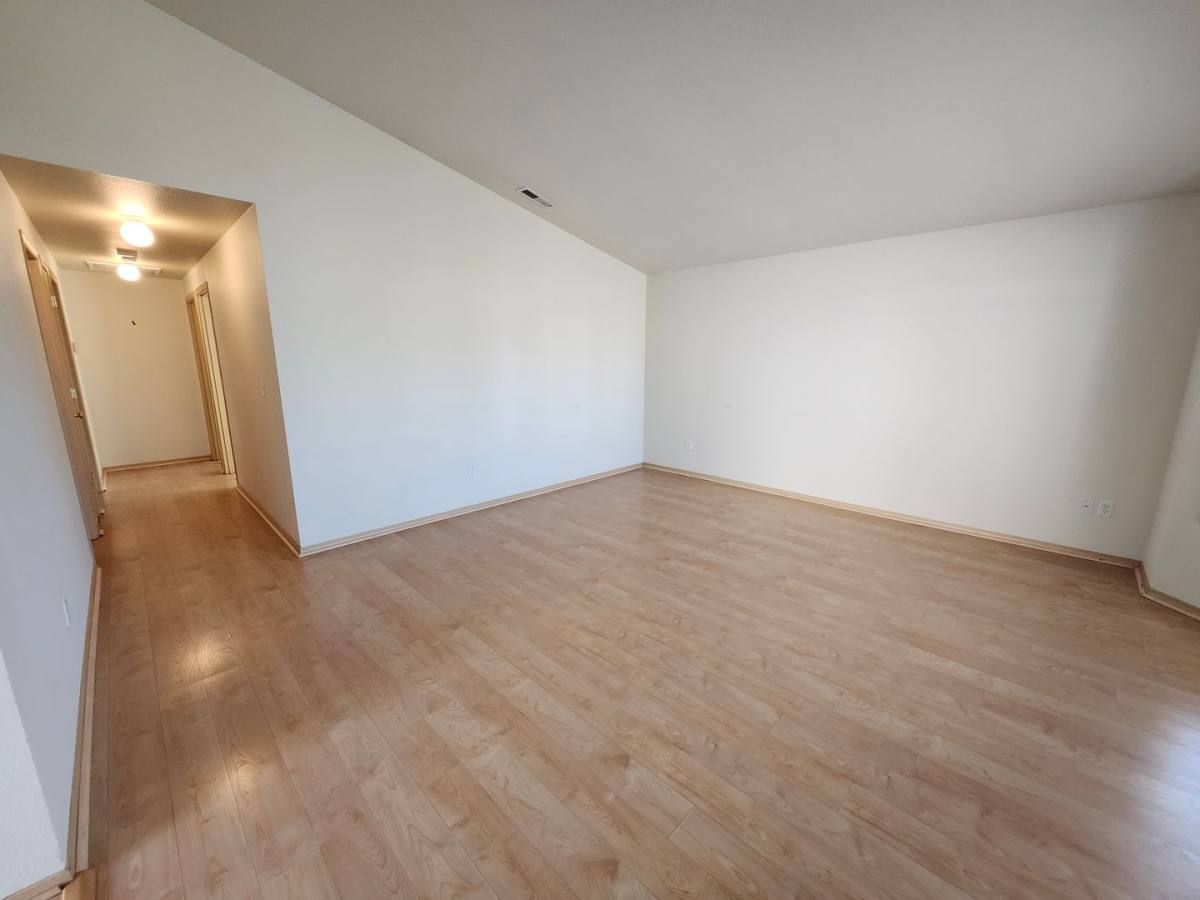 House for rent at 9704 Welsh Dr, Pasco, WA 99301
