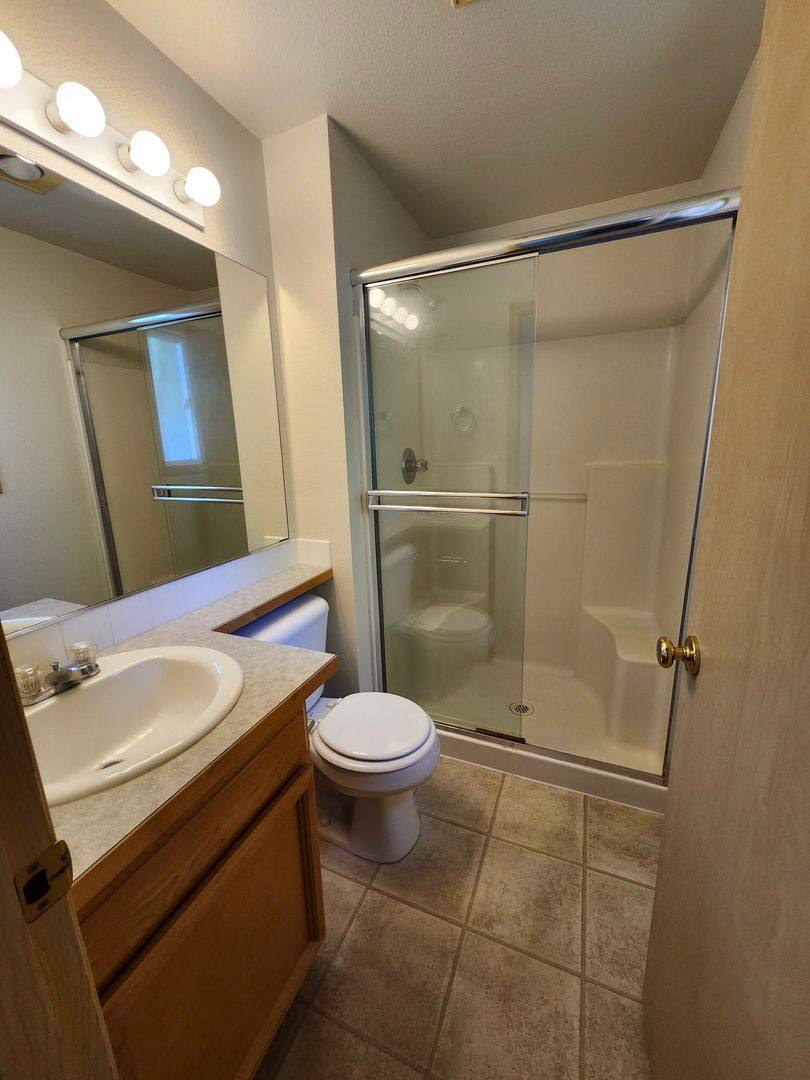 House for rent at 9704 Welsh Dr, Pasco, WA 99301