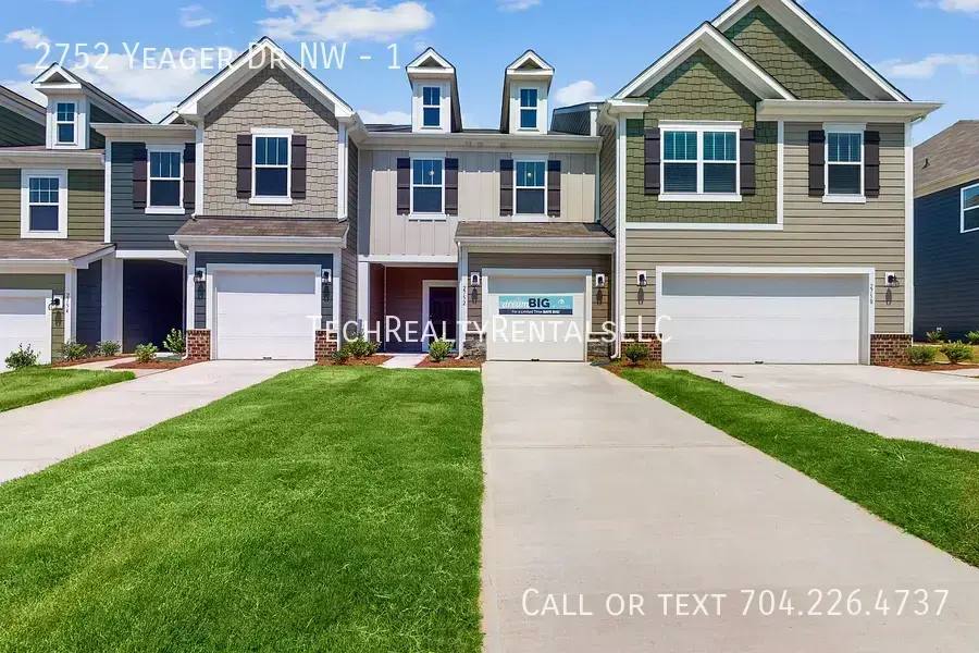 Townhouse for rent at 2752 Yeager Dr NW #1, Concord, NC 28027