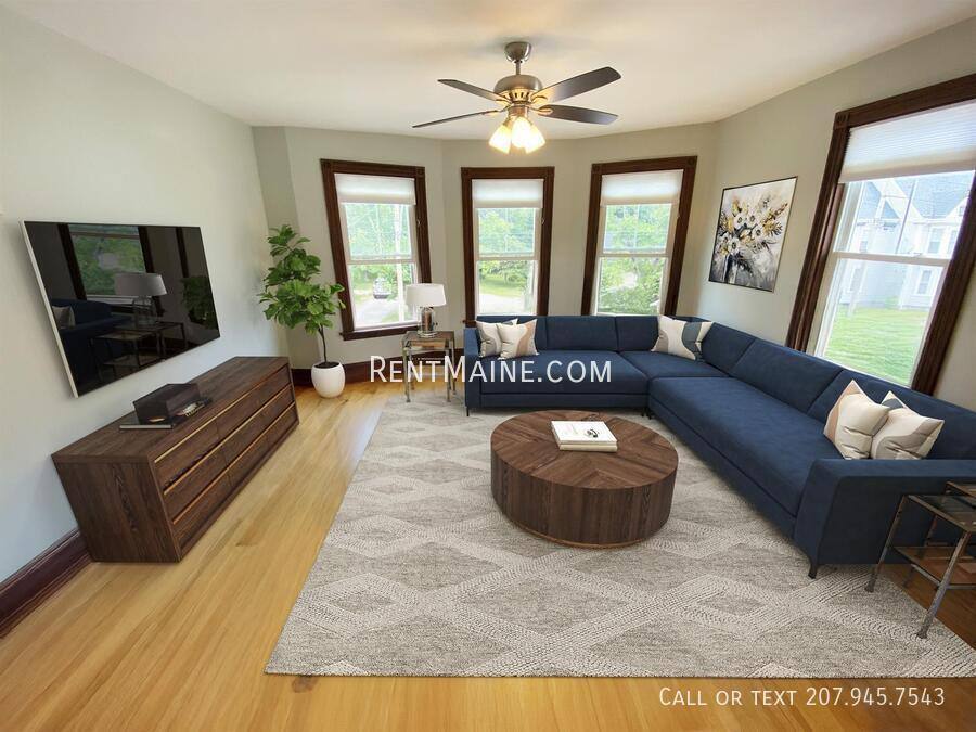 Apartment for rent at 94 Otis St, Bangor, ME 04401