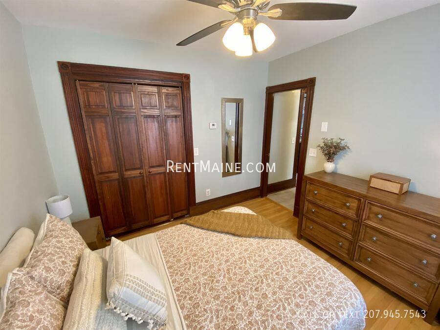 Apartment for rent at 94 Otis St, Bangor, ME 04401