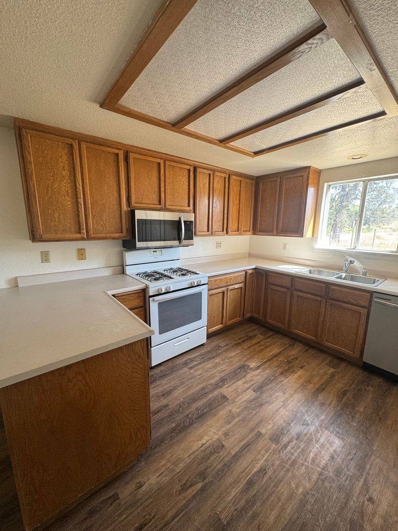 House for rent at 26837 Whitmore Rd, Millville, CA 96062