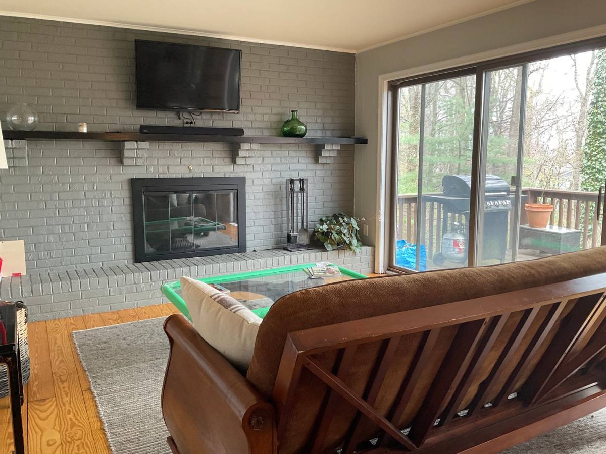 House for rent at 1541 Woodhaven Dr, Hummelstown, PA 17036