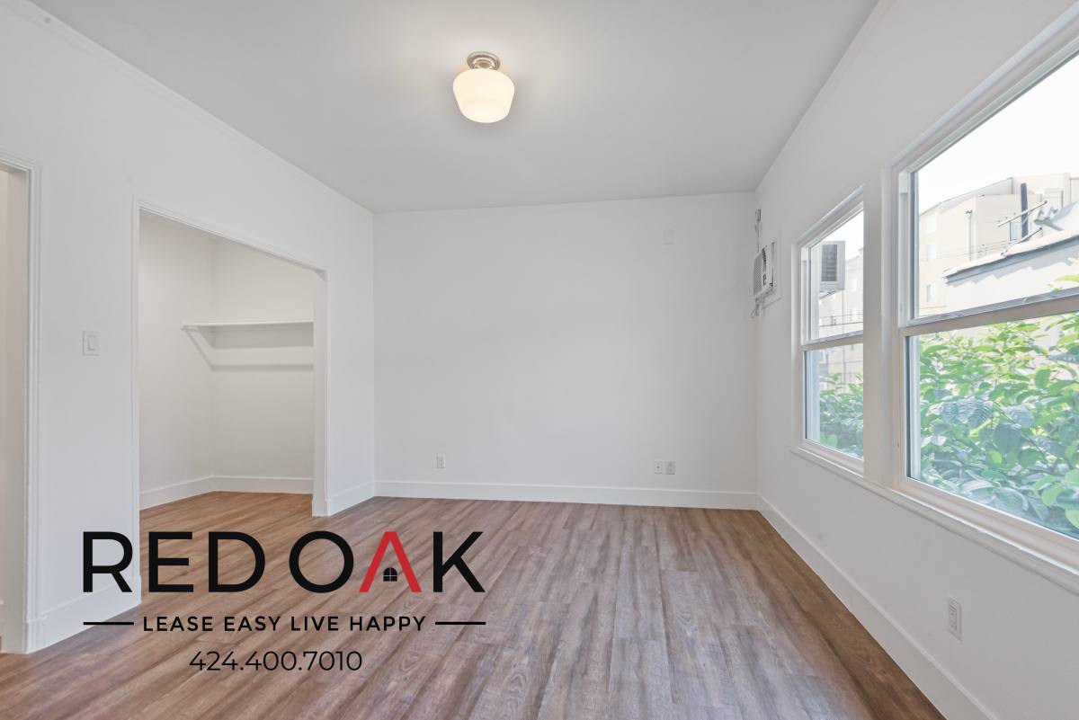 Apartment for rent at 859 New Hampshire #209, Los Angeles, CA 90005
