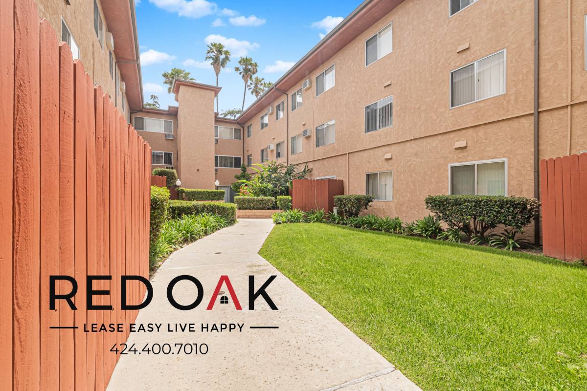 Condo for rent at 15005 Sherman Way #315, Van Nuys, CA 91405