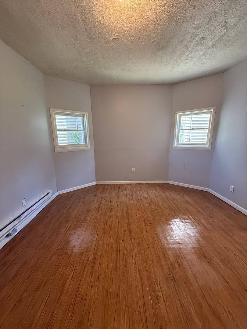 Apartment for rent at 123 Church St, Washington, PA 15301