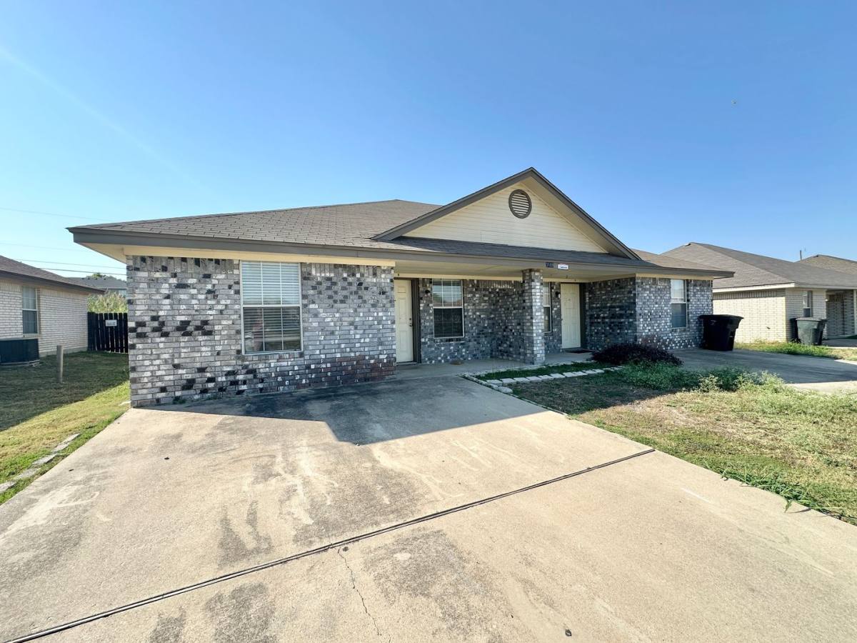 Townhouse for rent at 3509 Westwood Dr, Killeen, TX 76549