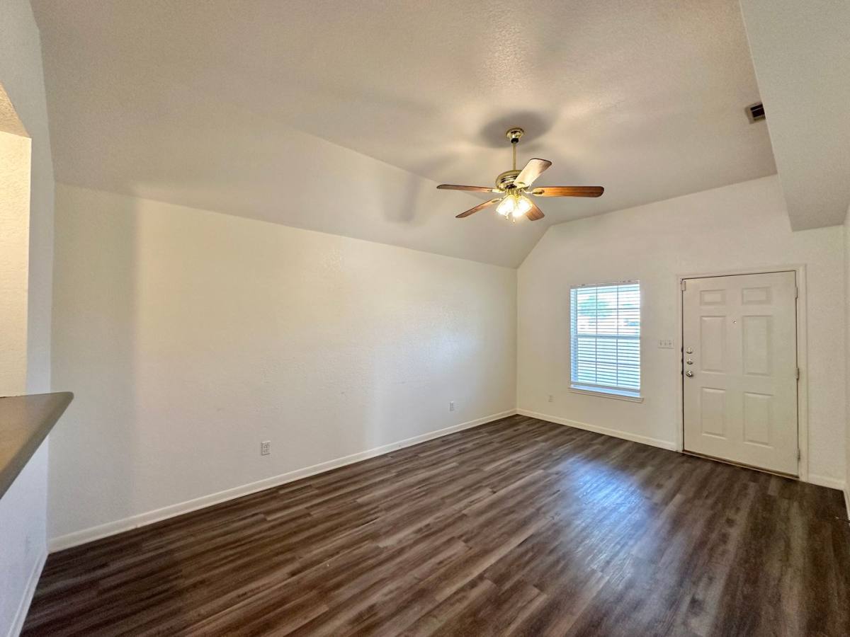 Townhouse for rent at 3509 Westwood Dr, Killeen, TX 76549
