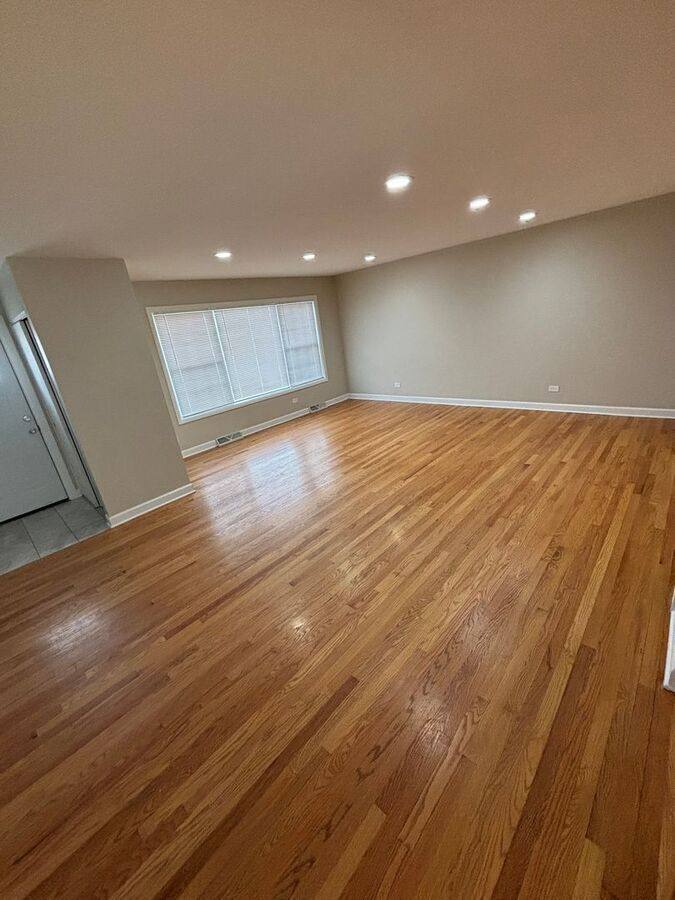 Townhouse for rent at 3031 Lynn Court #C, Arlington Heights, IL 60005
