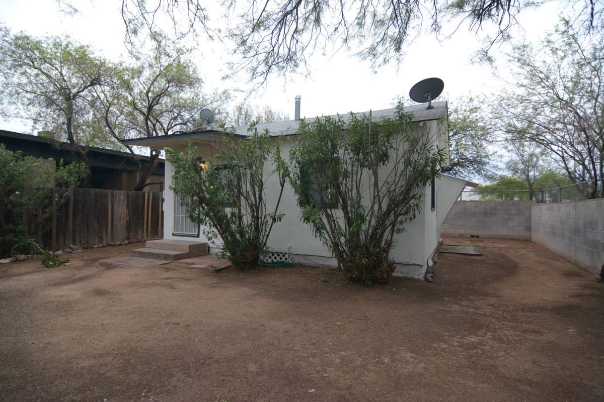 House for rent at 3310 E Bellevue, Tucson, AZ 85716