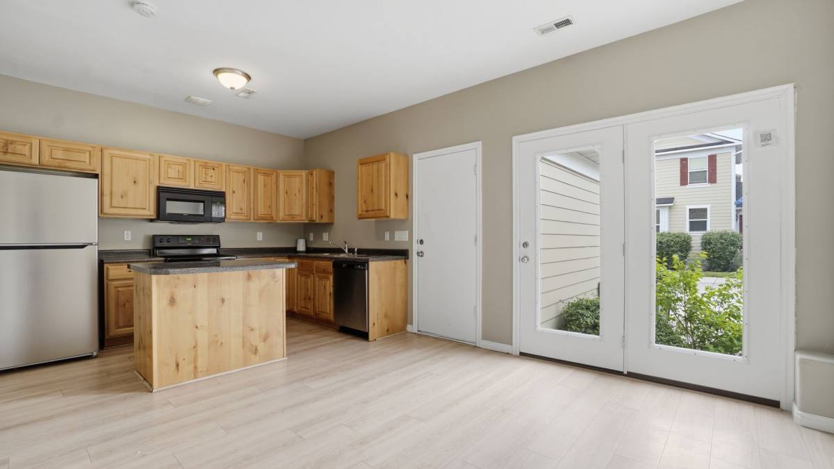Townhouse for rent at 11782 S Zephyr Way, South Jordan, UT 84009