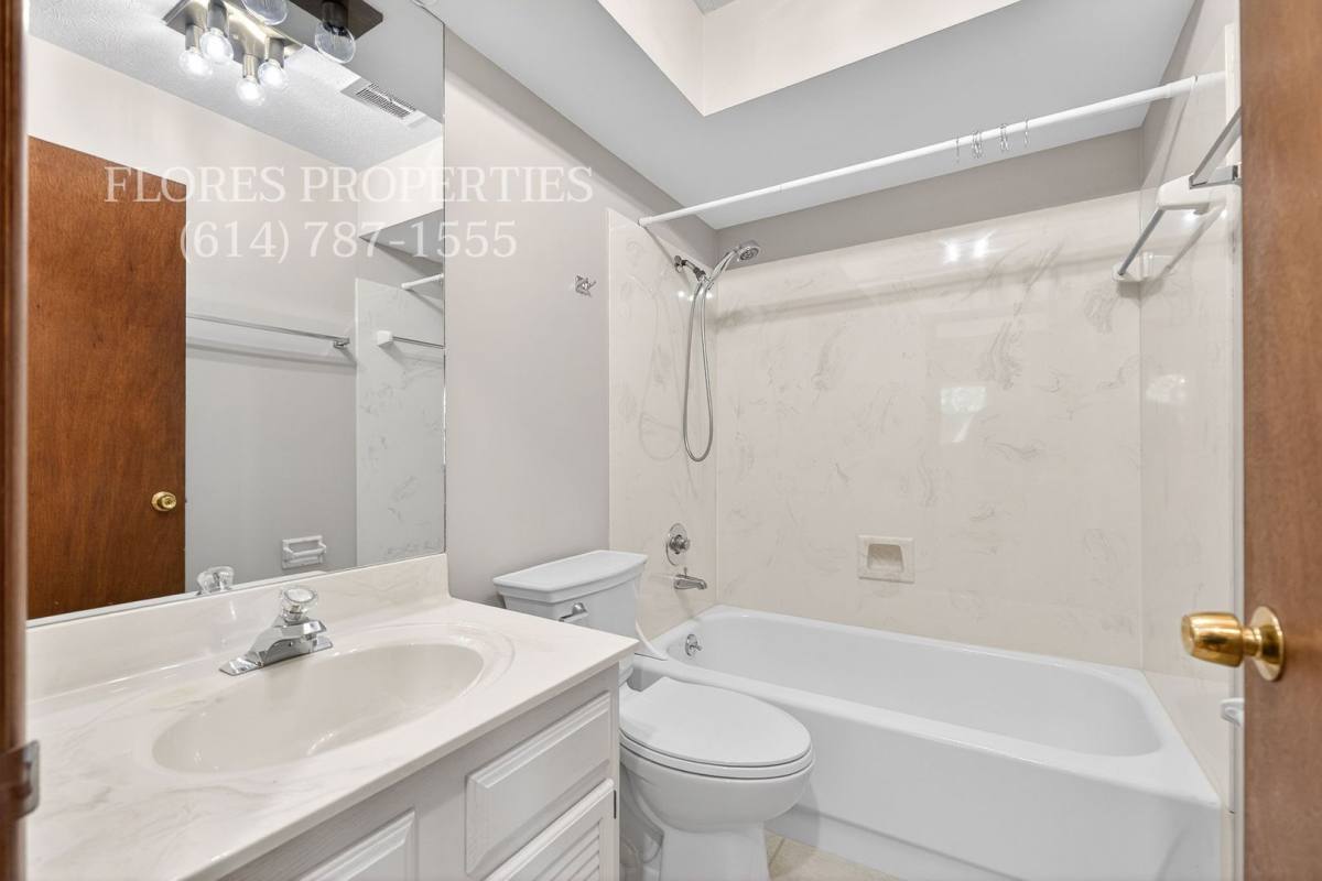 House for rent at 5575 Karl Rd, Columbus, OH 43224