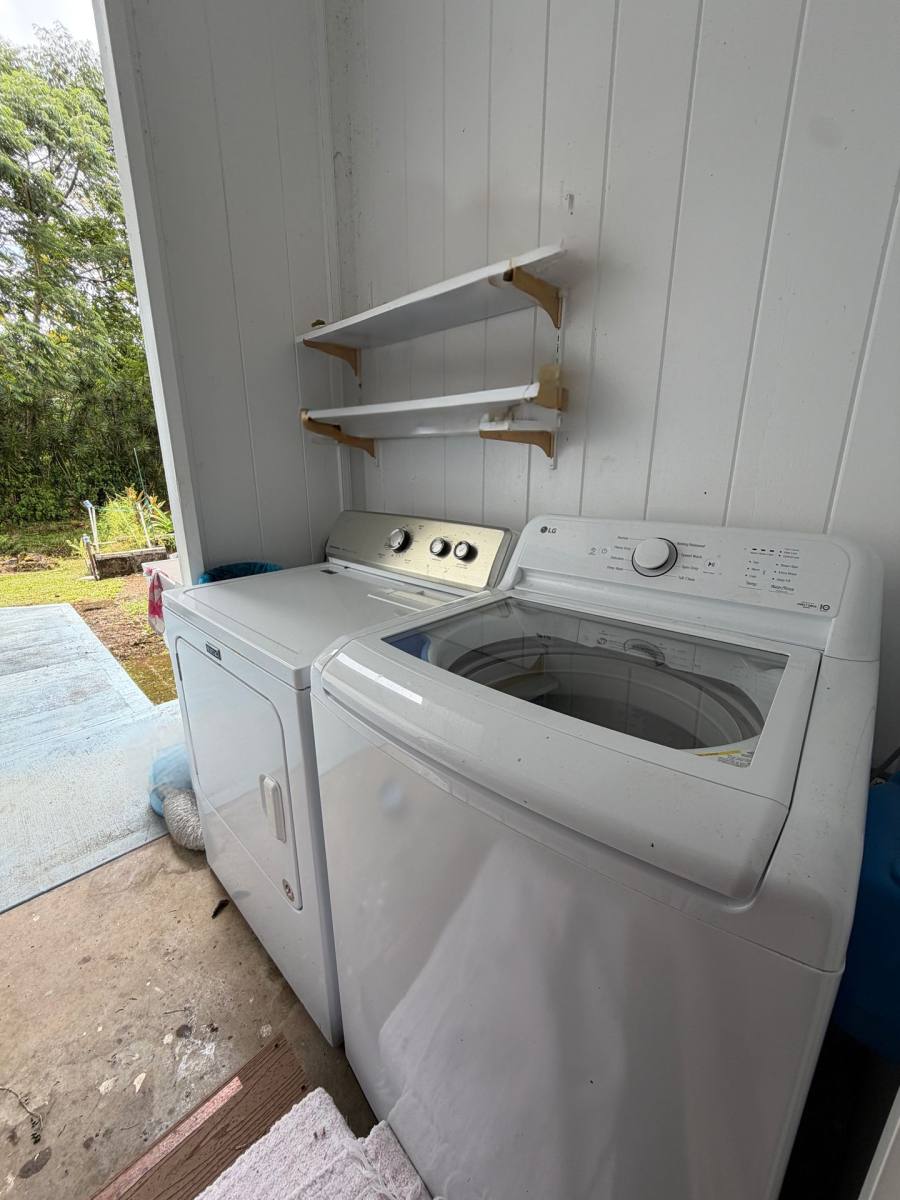 House for rent at 228 Laula Rd, Hilo, HI 96720