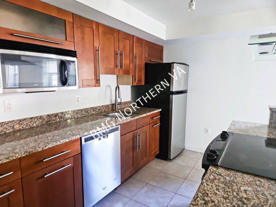 Condo for rent at 1127 Stuart St N #1, Arlington, VA 22201