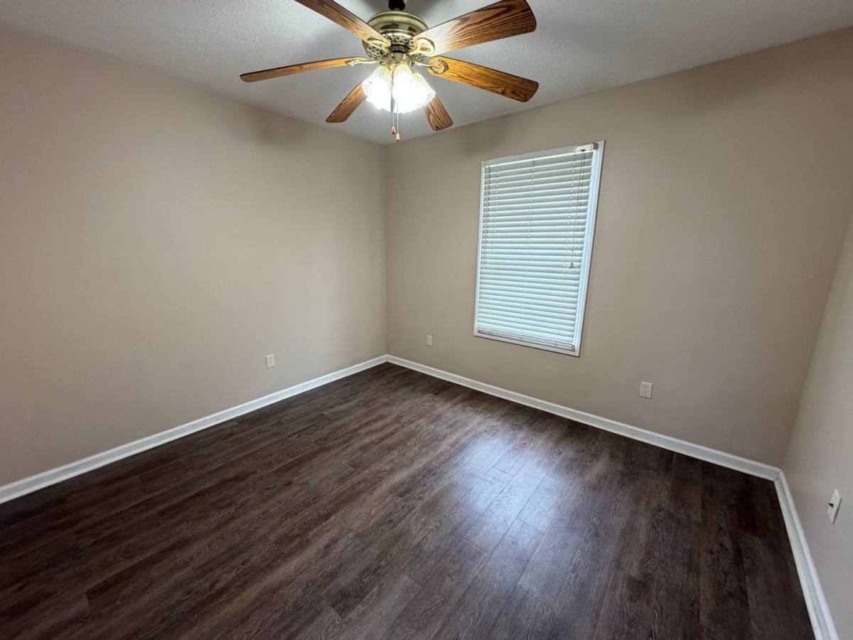 Apartment for rent at 2304 Merwood St, Sulphur, LA 70663