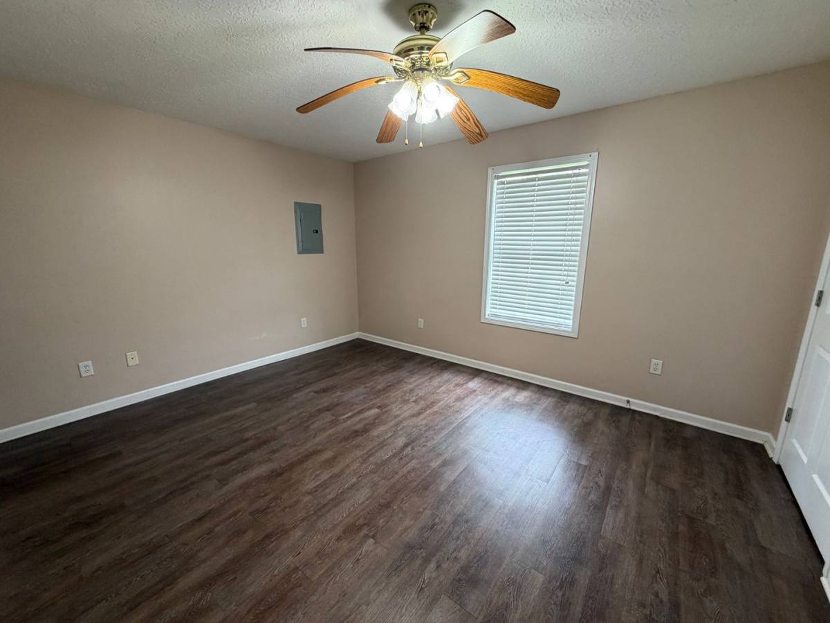 Apartment for rent at 2304 Merwood St, Sulphur, LA 70663