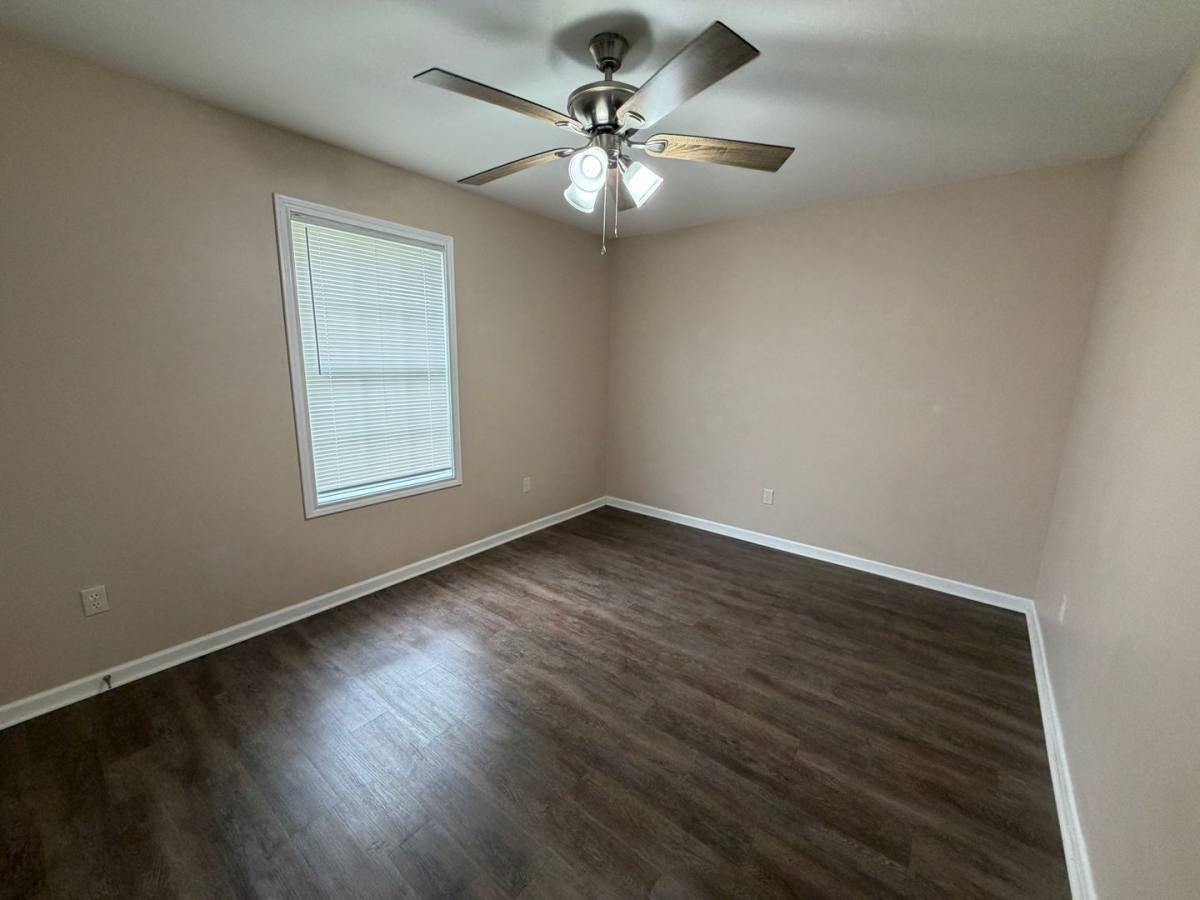 Apartment for rent at 2304 Merwood St, Sulphur, LA 70663