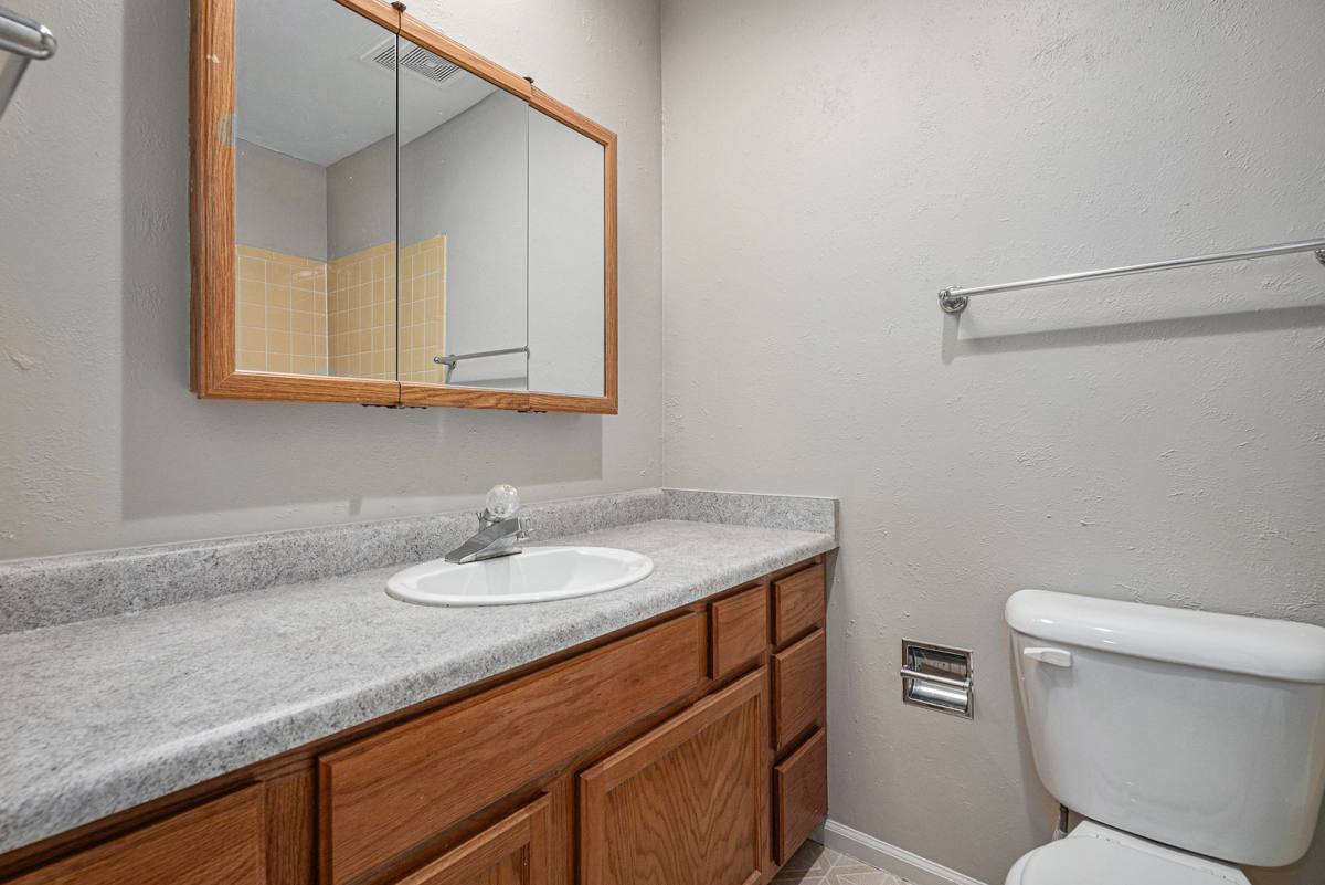 Townhouse for rent at 4379 W Ponds Circle, Littleton, CO 80123