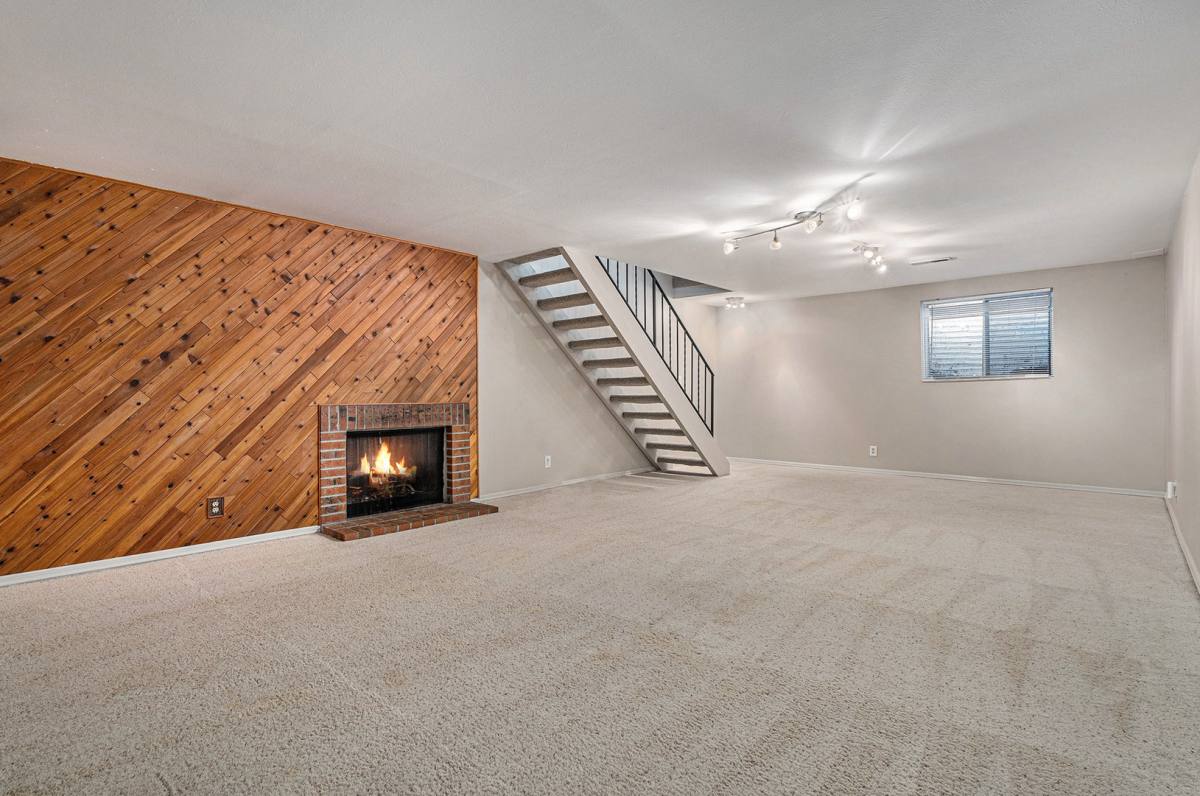 Townhouse for rent at 4379 W Ponds Circle, Littleton, CO 80123