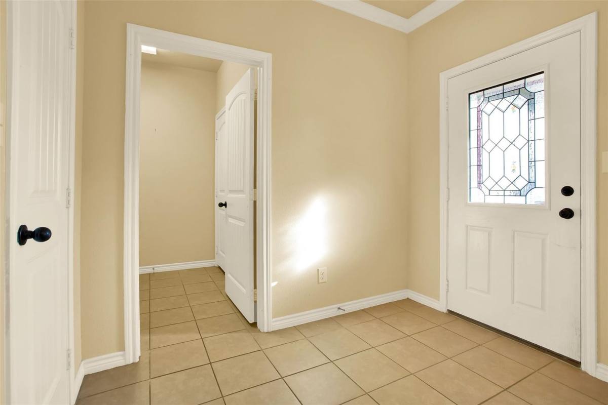 House for rent at 4813 Pinnacle Place, Denison, TX 75021