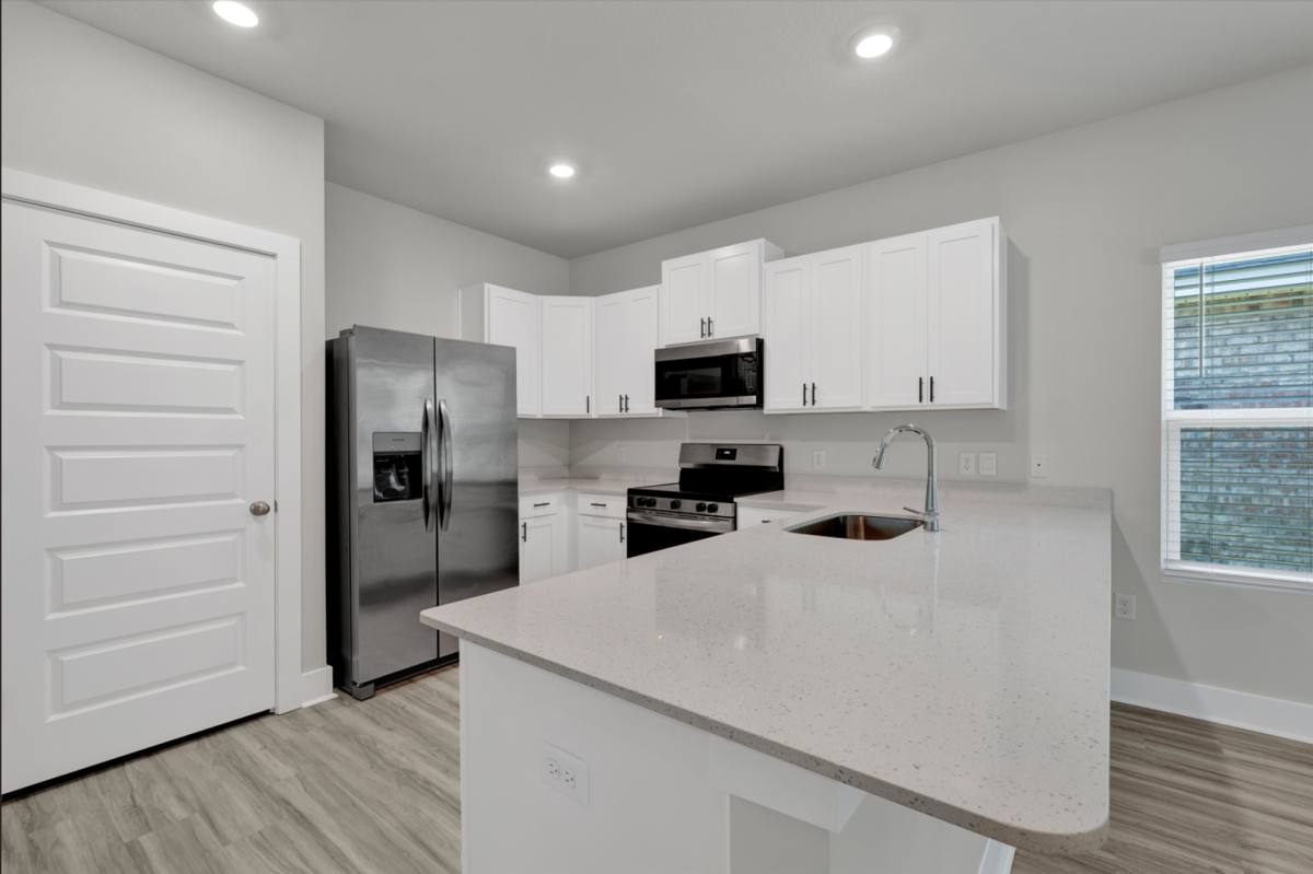 House for rent at 9854 Starling Dr, Pensacola, FL 32507