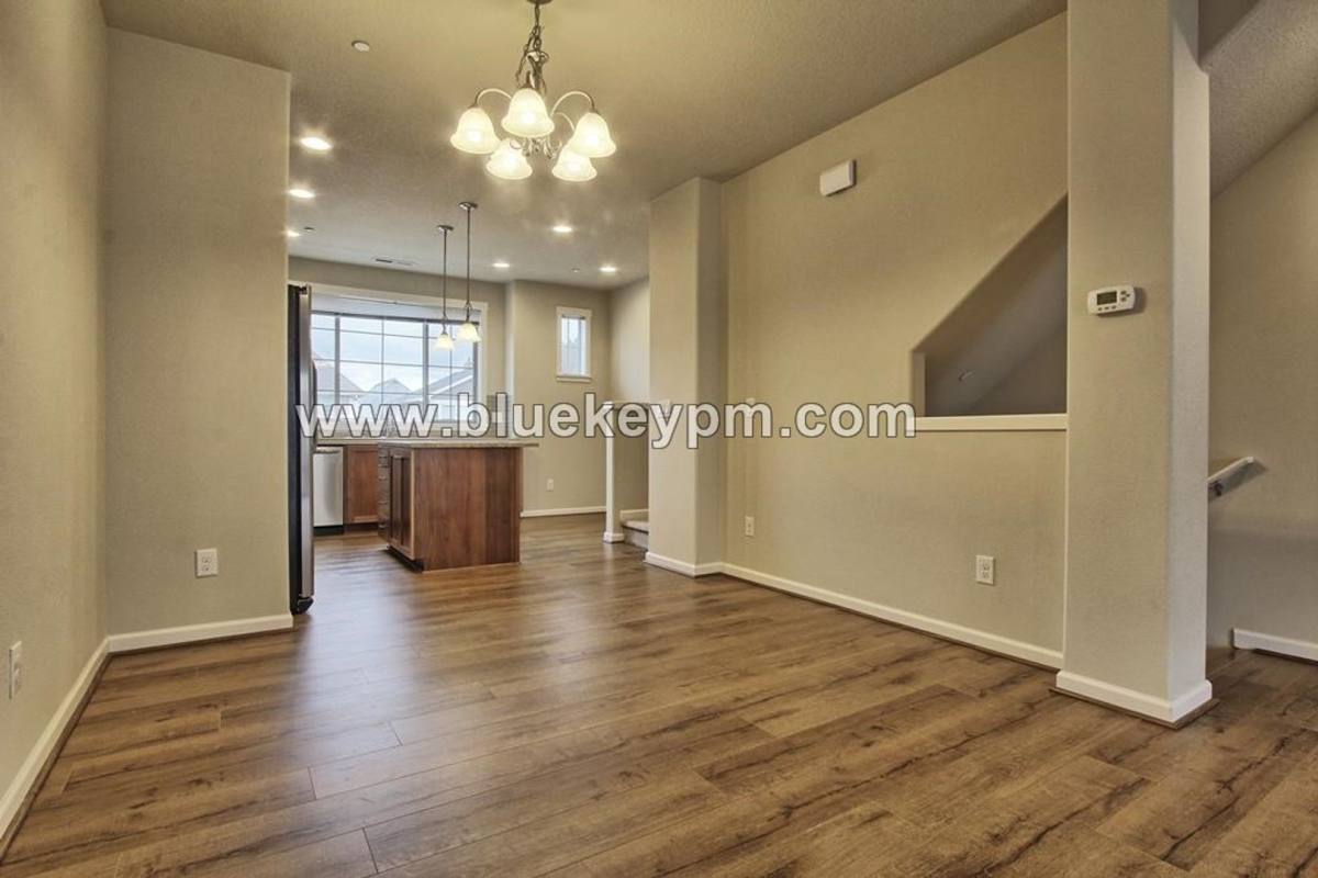 Townhouse for rent at 13747 SW Silent Fox Terrace, Sherwood, OR 97140