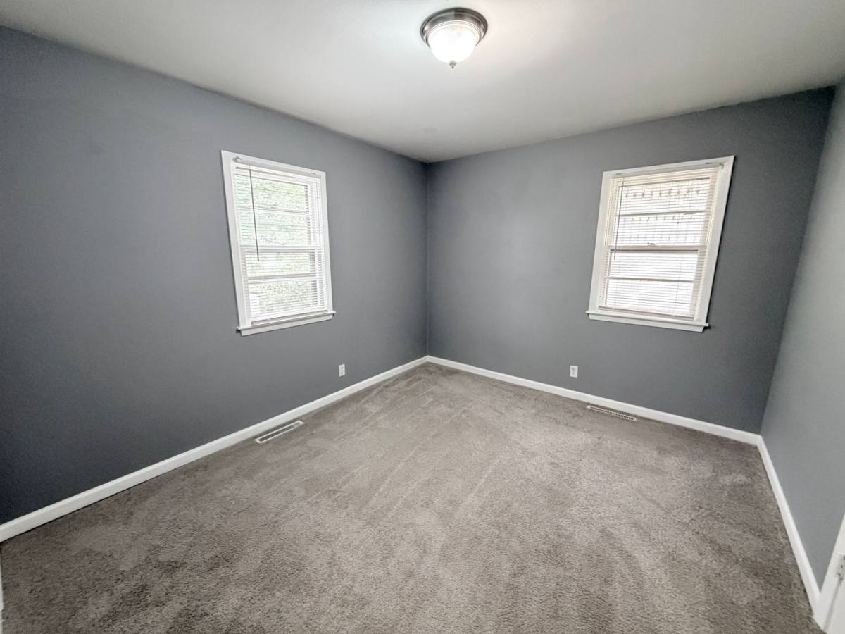 House for rent at 2503 S Crescent Ave, Independence, MO 64052