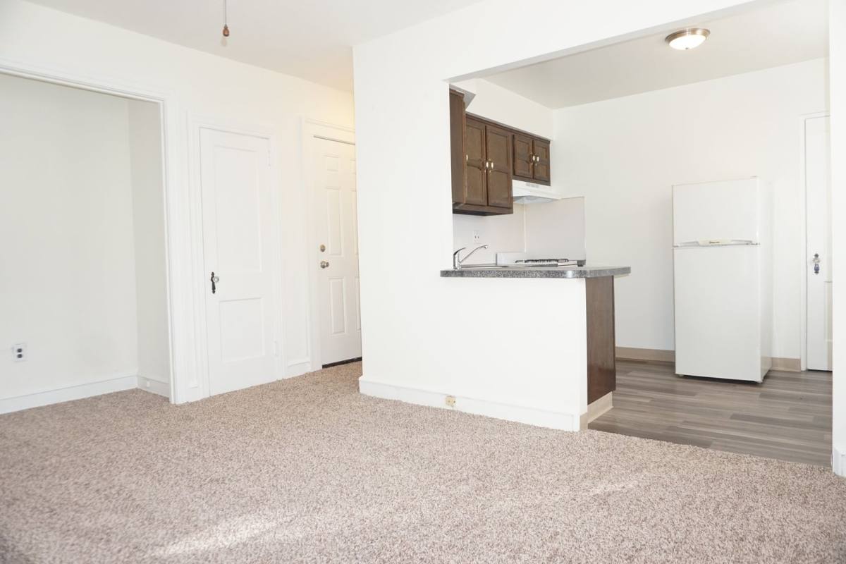 Apartment for rent at 420 Edmonds Ave, Drexel Hill, PA 19026