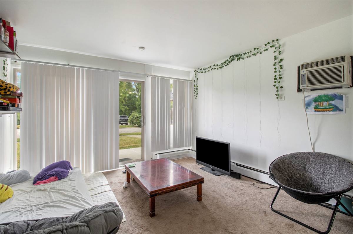 Apartment for rent at 1327 Wilmot #2, Ann Arbor, MI 48104