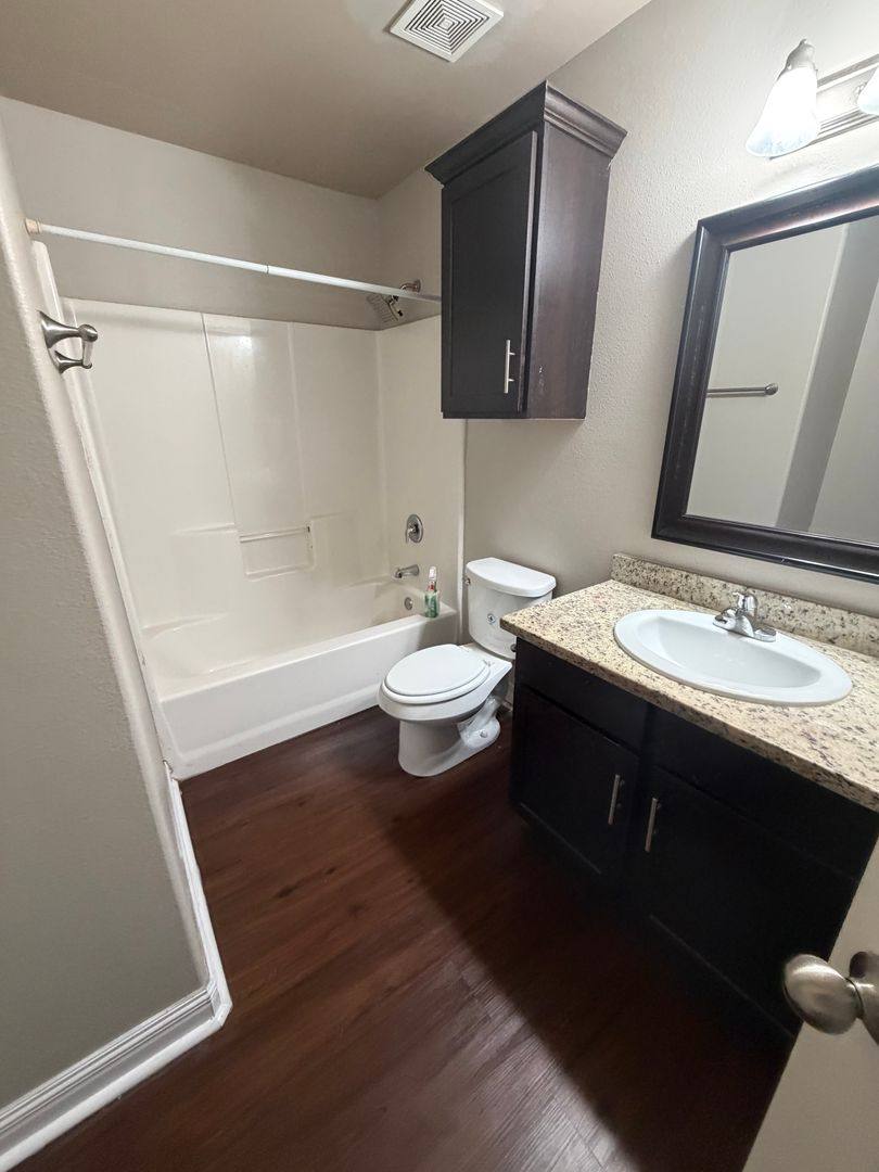Apartment for rent at 680 E Ocean Blvd, Los Fresnos, TX 78566