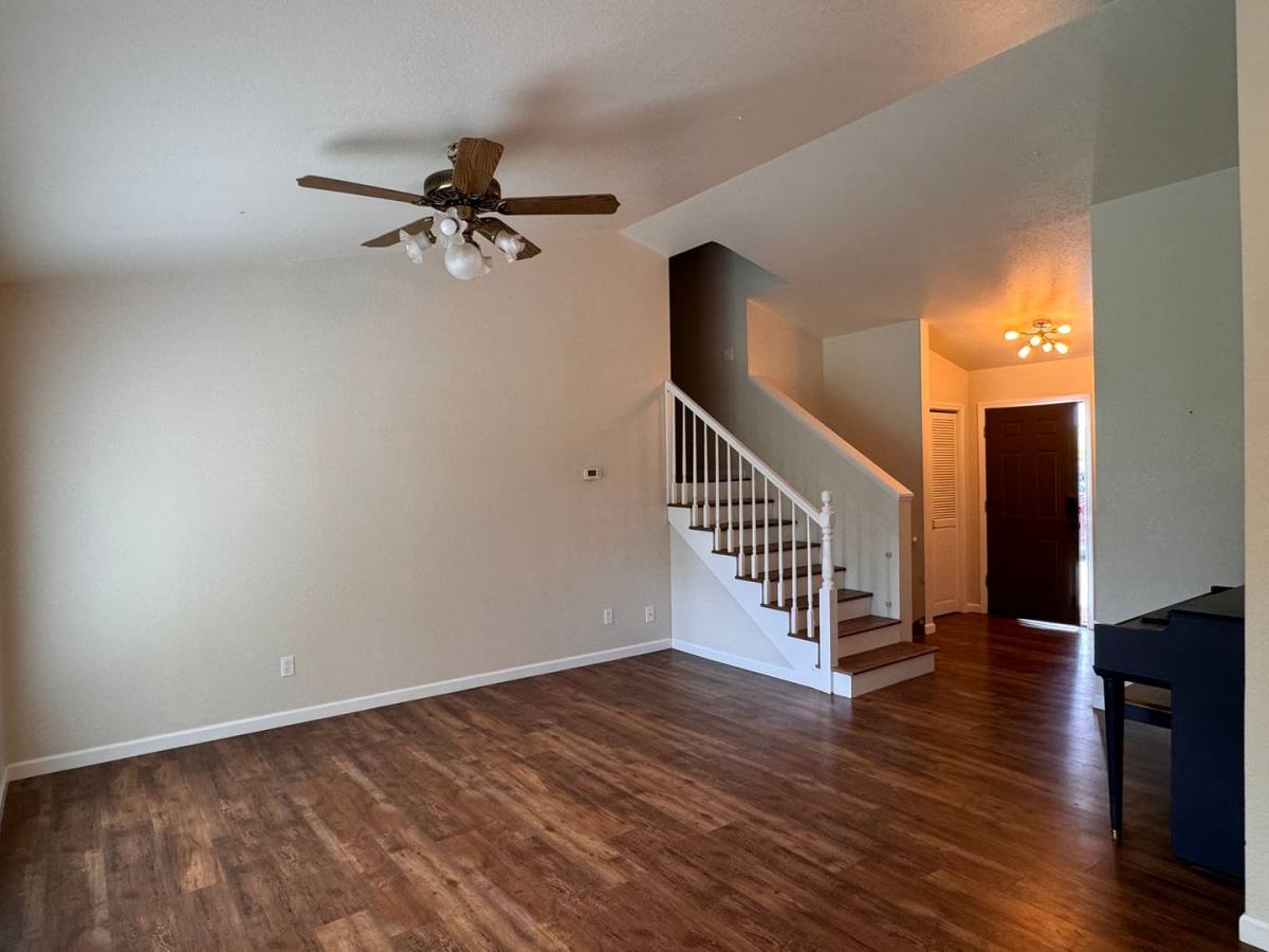 House for rent at 104 N 14th St, Selah, WA 98942