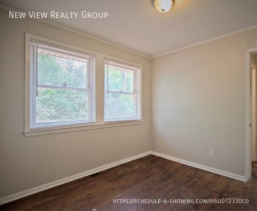 House for rent at 3031 Attaberry Dr, Charlotte, NC 28205