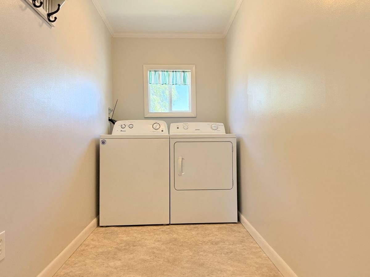 House for rent at 14503 Beach Highway, Ellendale, DE 19941