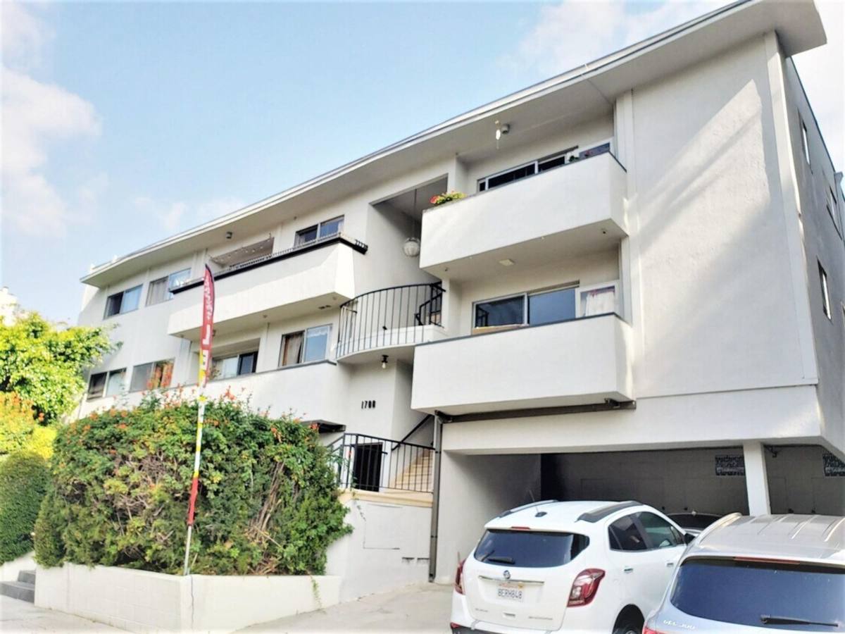 Apartment for rent at 1700 Malcolm Ave, Los Angeles, CA 90024