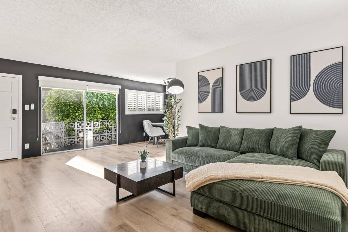 Apartment for rent at 1700 Malcolm Ave, Los Angeles, CA 90024