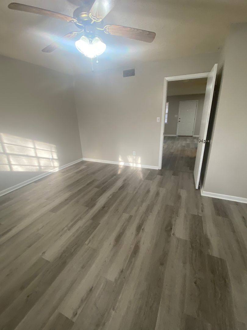 Apartment for rent at 405 Lumpkin Ave, Tupelo, MS 38801