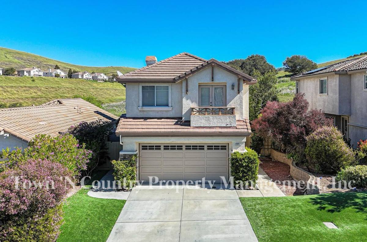 House for rent at 27312 Bavella Way, Salinas, CA 93908