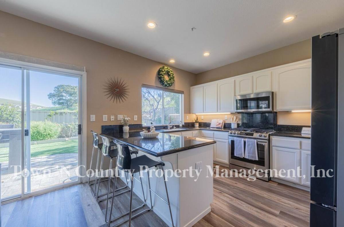 House for rent at 27312 Bavella Way, Salinas, CA 93908