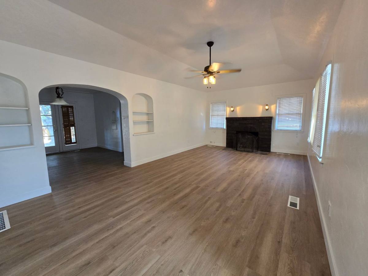 House for rent at 630 Neville St, Hanford, CA 93230