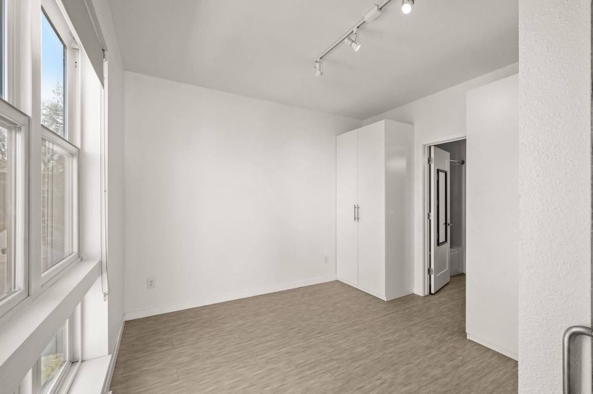 Apartment for rent at 3535 Grand Ave S, Minneapolis, MN 55408