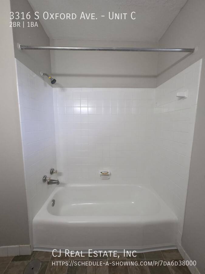 Apartment for rent at 3316 S Oxford Ave #C, Independence, MO 64052