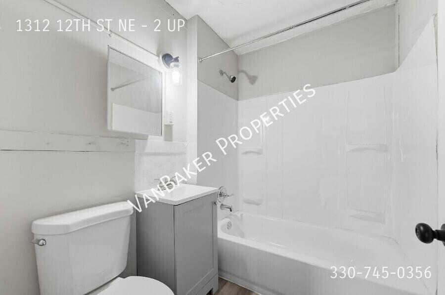 Apartment for rent at 1312 12th St NE #2, Canton, OH 44705