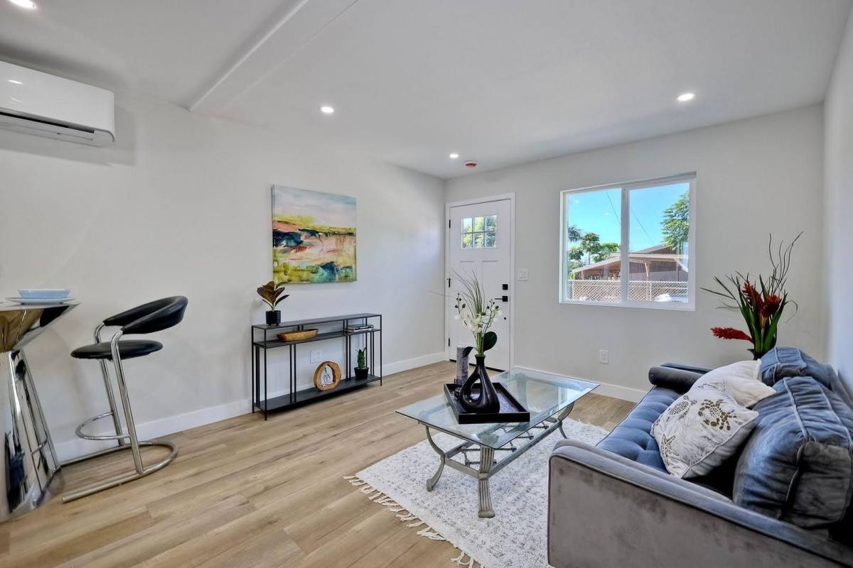 Apartment for rent at 560 11th St, Imperial Beach, CA 91932