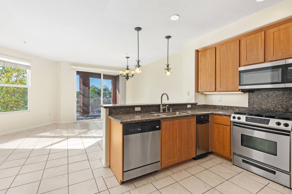 Apartment for rent at 12664 Chapman Ave, Garden Grove, CA 92840