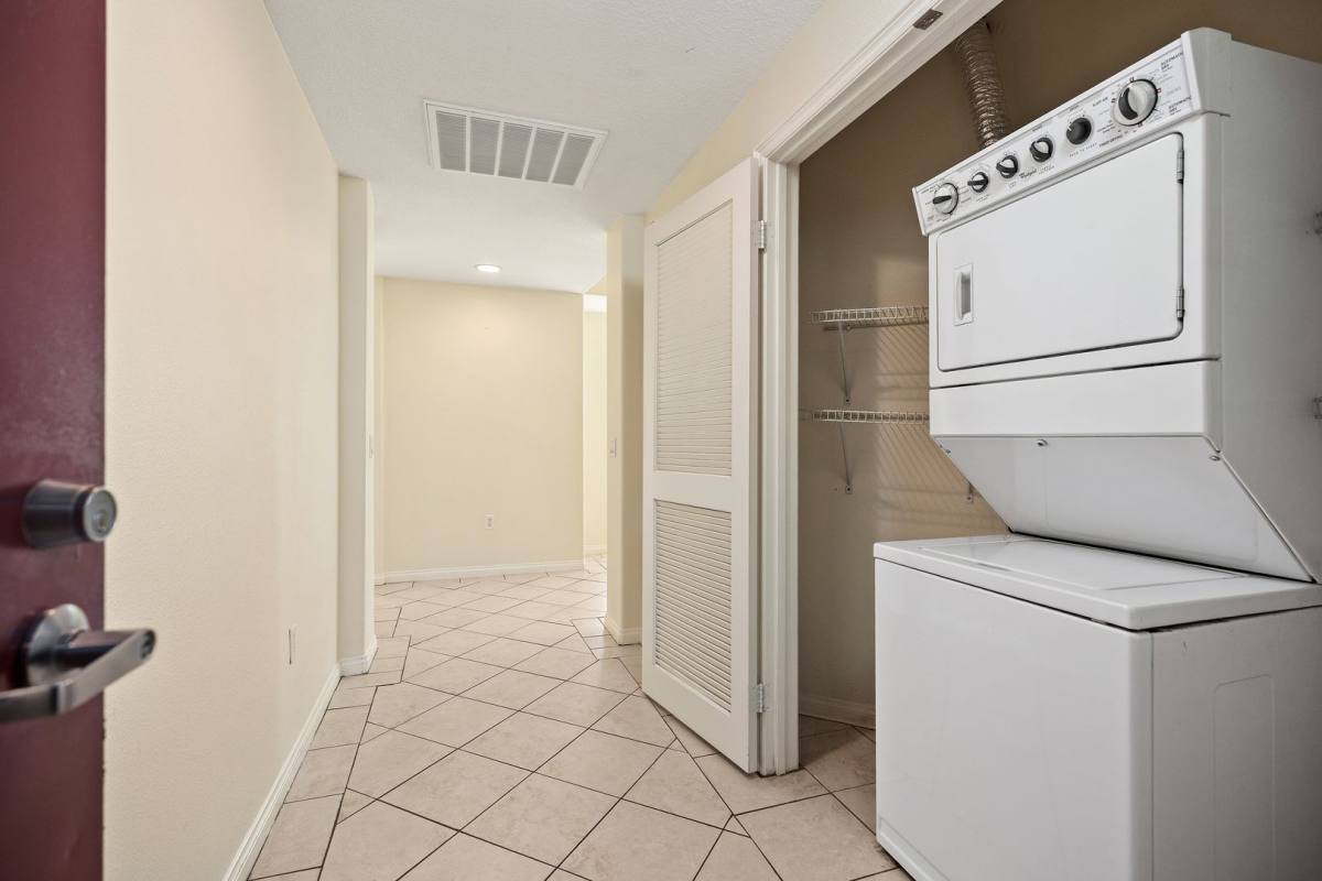 Apartment for rent at 12664 Chapman Ave, Garden Grove, CA 92840