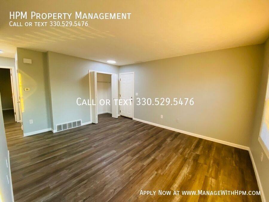 Apartment for rent at 2531 Zircon St NE, Canton, OH 44721