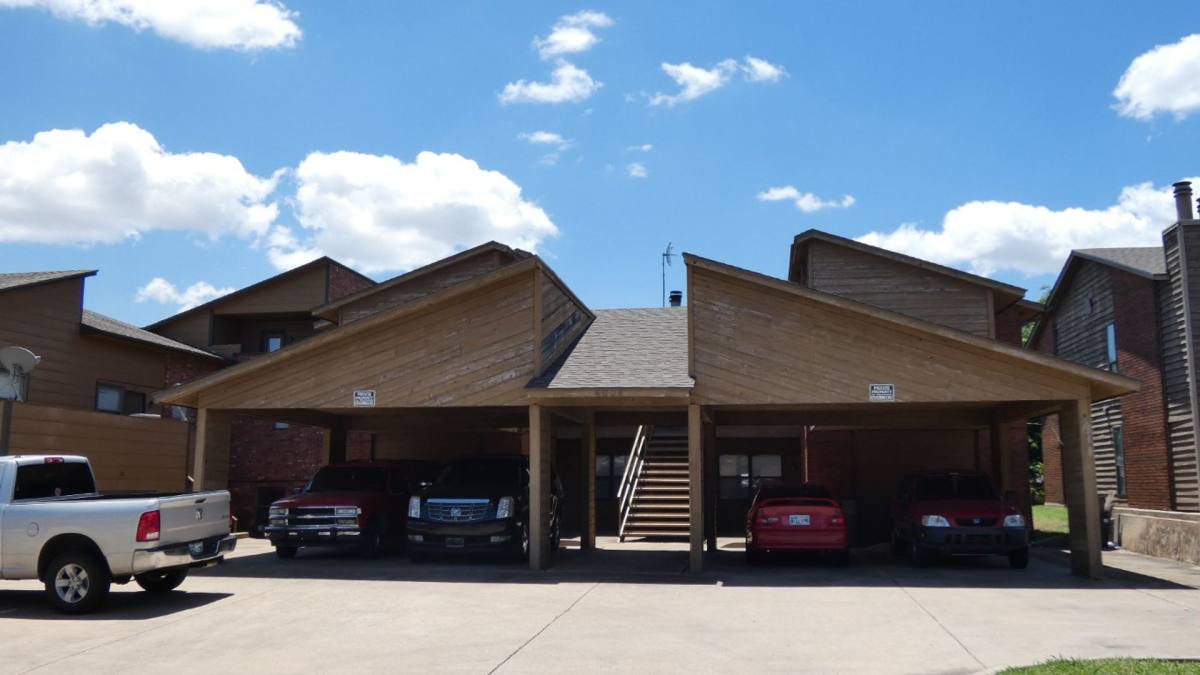 Townhouse for rent at 4008 NW Ozmun, Lawton, OK 73505