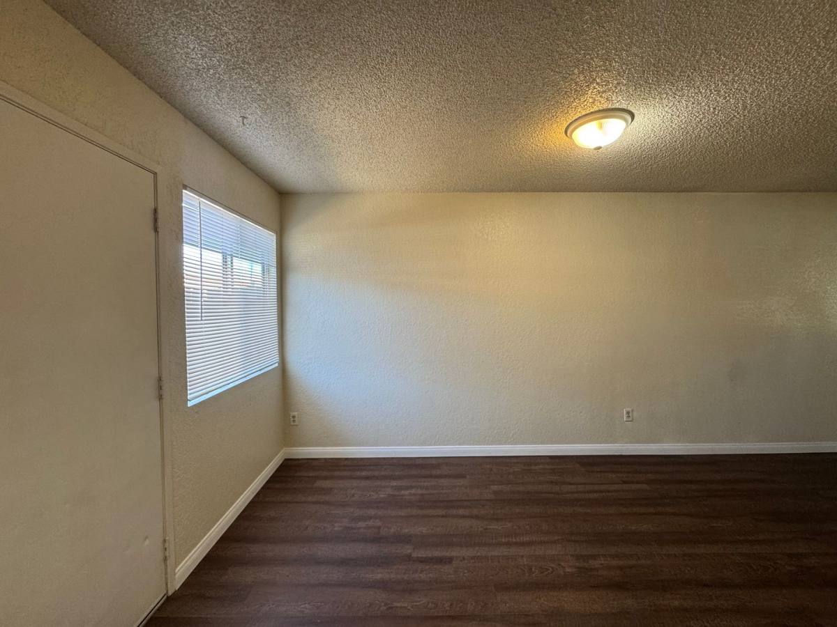 Apartment for rent at 4208 White Lane, Bakersfield, CA 93309