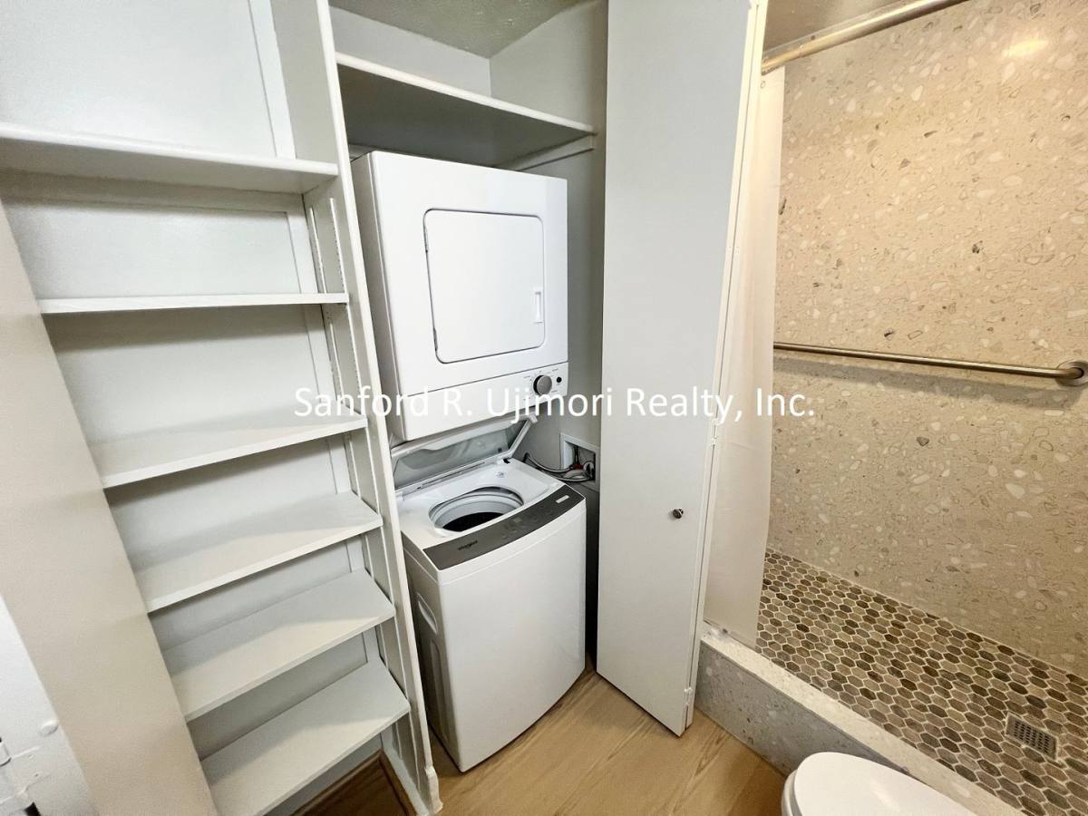 Apartment for rent at 775 Kinalau Place, Honolulu, HI 96813
