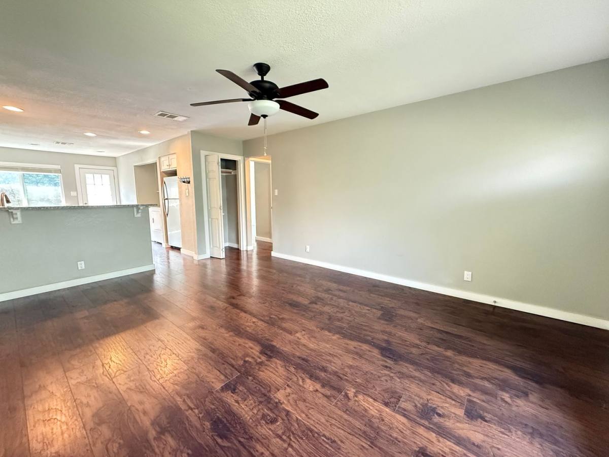 Apartment for rent at 10702 Lanshire Dr, Austin, TX 78758